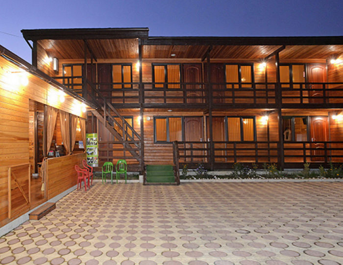 Отель «Вуд Хаус» Сухум