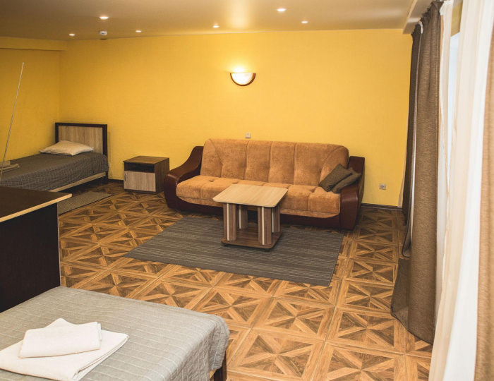 1-комнатный номер стандарт с 2 односпальными кроватями (с ужином) - Гостиница «Клео» Заозёрск