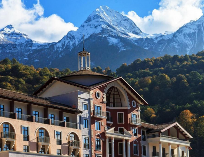 Отель Courtyard Marriott Sochi Krasnaya Polyana / Кортъярд Марриотт Сочи Красная Поляна