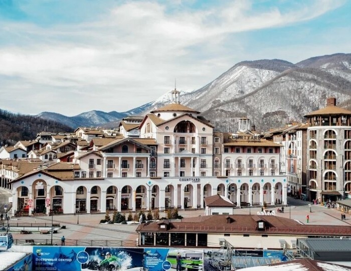 Отель Courtyard Marriott Sochi Krasnaya Polyana / Кортъярд Марриотт Сочи Красная Поляна
