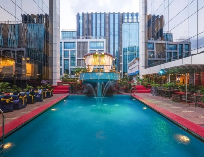 Hotel Kohinoor Continental Mumbai 4 звезды, Мумбаи , Индия