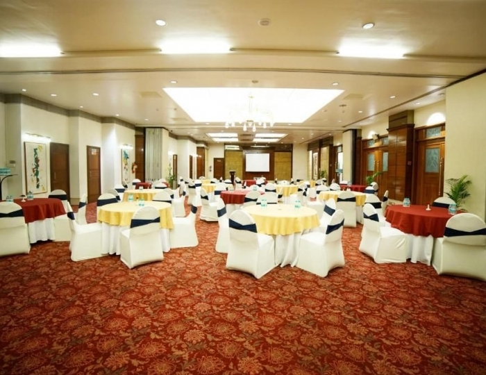 Hotel Kohinoor Continental Mumbai 4 звезды, Мумбаи , Индия