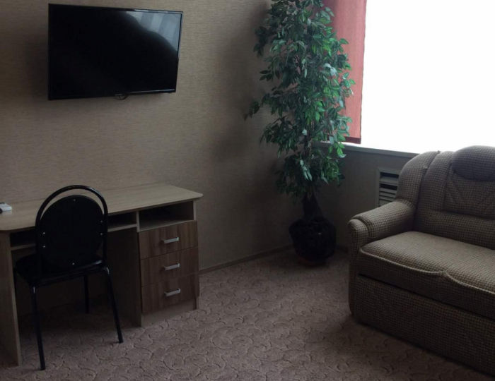 2-комнатный номер стандарт с 2 двуспальными кроватями (с завтраком) - Гостиница «От и До» Пенза