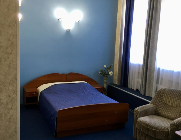 2-местный номер стандарт с 1 двуспальной кроватью (с завтраком) - Гостиница «От и До» Пенза