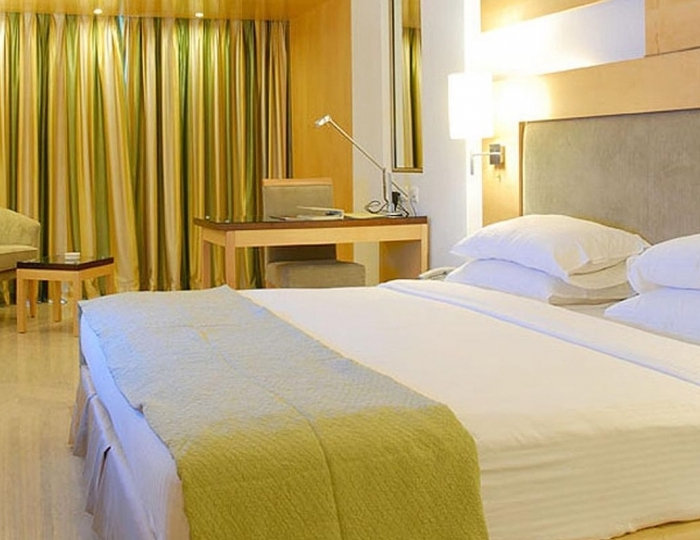 Peninsula Grand 4 звезды, Мумбаи, Индия