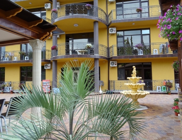 Отель «Коралл» Цандрипш