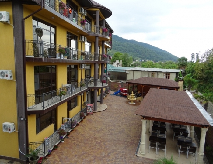 Отель «Коралл» Цандрипш