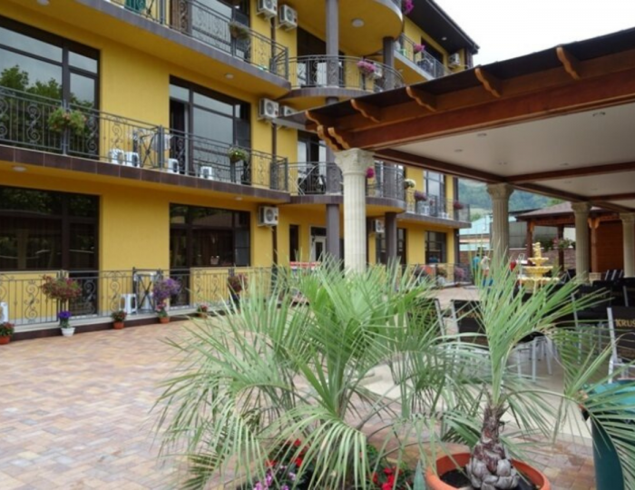 Отель «Коралл» Цандрипш