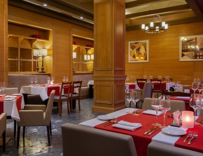 Рестораны и бары - Отель Movenpick Krasnaya Polyana / Мовенпик Красная Поляна