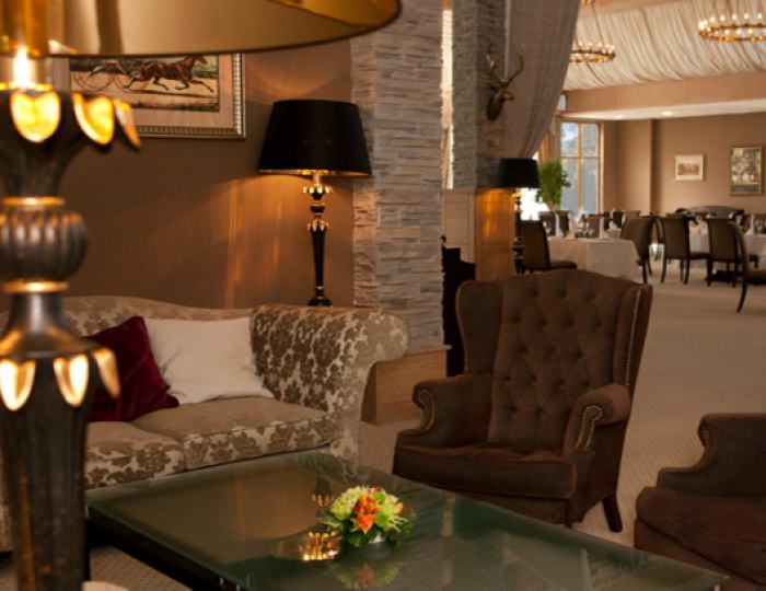 Ресторан «Охотничий Зал» - Курортный комплекс Гранд отель Поляна / Grand Hotel Polyana