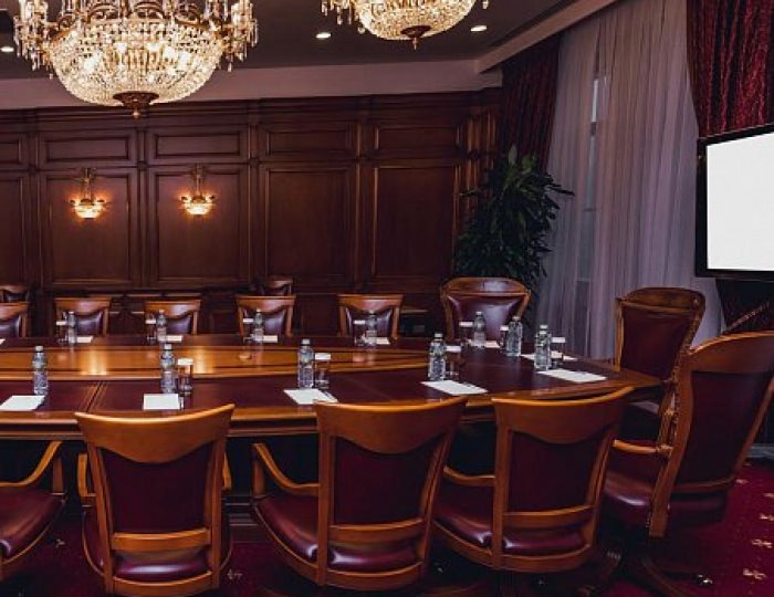 Красный зал - Курортный комплекс Гранд отель Поляна / Grand Hotel Polyana