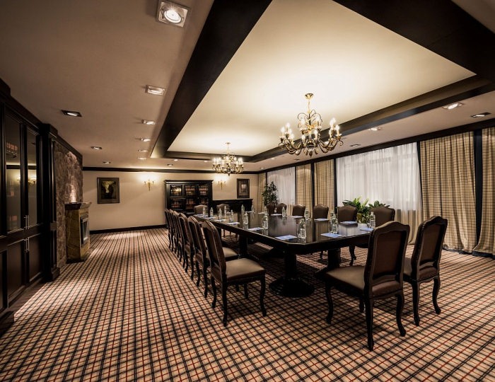 Каминный зал - Курортный комплекс Гранд отель Поляна / Grand Hotel Polyana