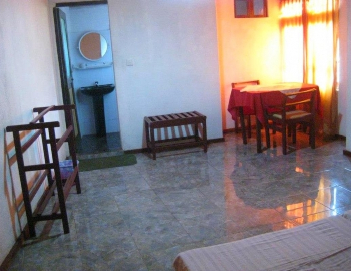 Dilena Beach Resort 1 звезда, Унаватуна, Шри-Ланка