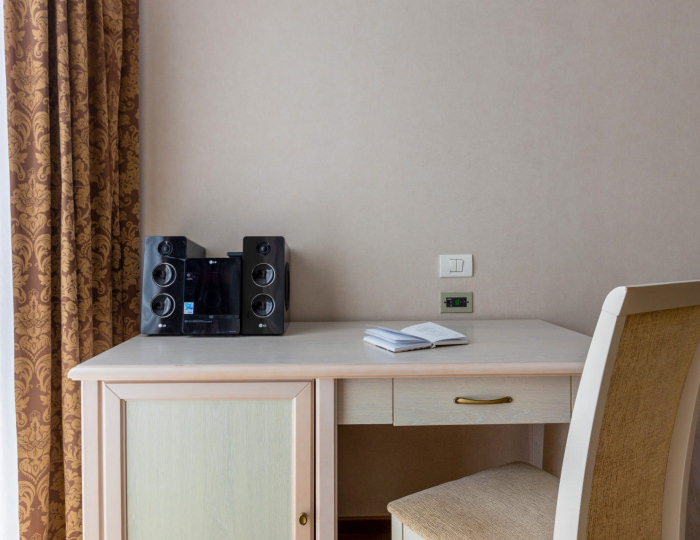 Люкс 4-местный 3-комнатный - Пансионат «Изумруд» Сочи