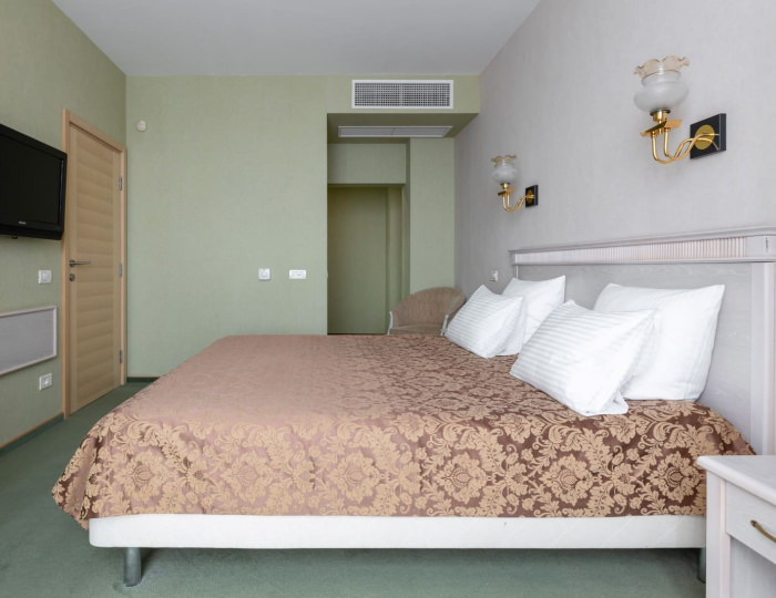 Люкс 4-местный 3-комнатный - Пансионат «Изумруд» Сочи