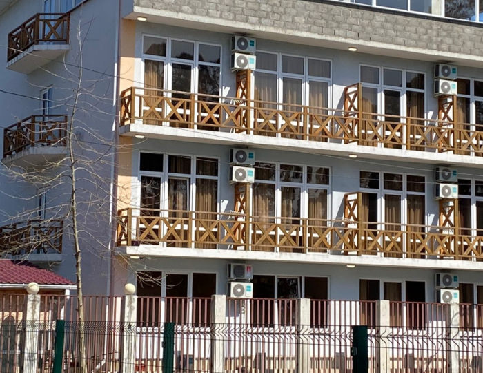 Отель «Агучи» Цандрипш