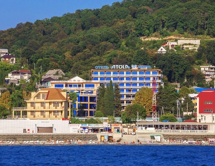 Отель «Атола» Лоо