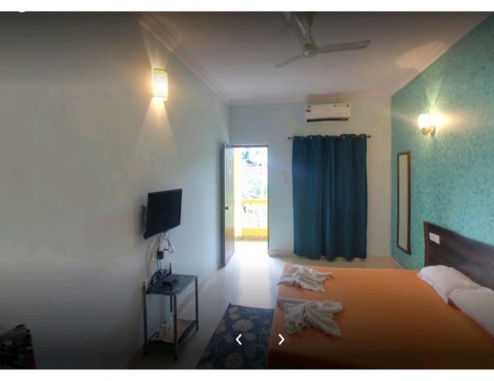 Blue Sea, Морджим, Индия