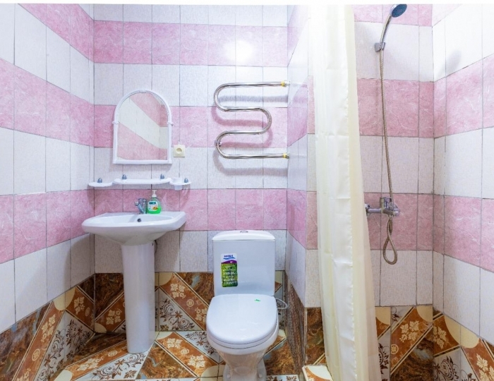 Номер комфорт с 1 односпальной кроватью - Пансионат «Эльбрус» Тегенекли