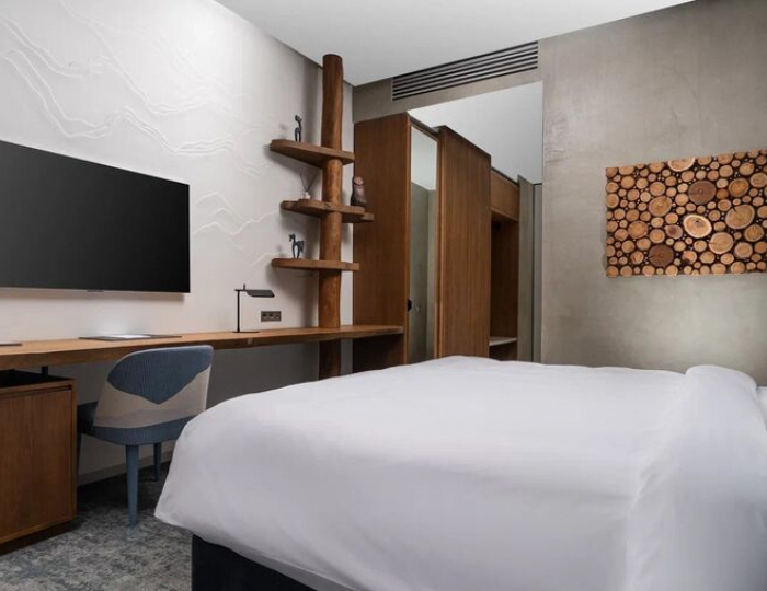 делюкс с видом на горы и двуспальной кроватью - База отдыха «Манжерок 5 звезд» Манжерок