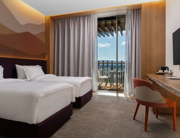 семейный делюкс с видом на озеро и раздельными кроватями - База отдыха «Манжерок 5 звезд» Манжерок