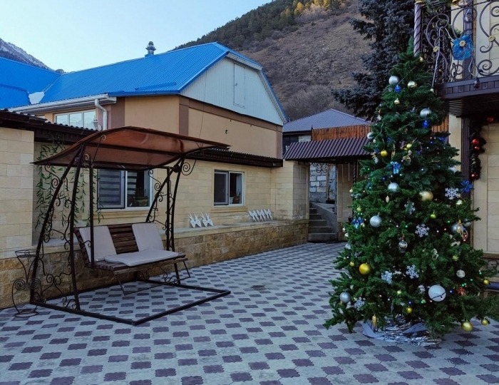 Гостевой дом Golden House / Голден Хаус Теберда