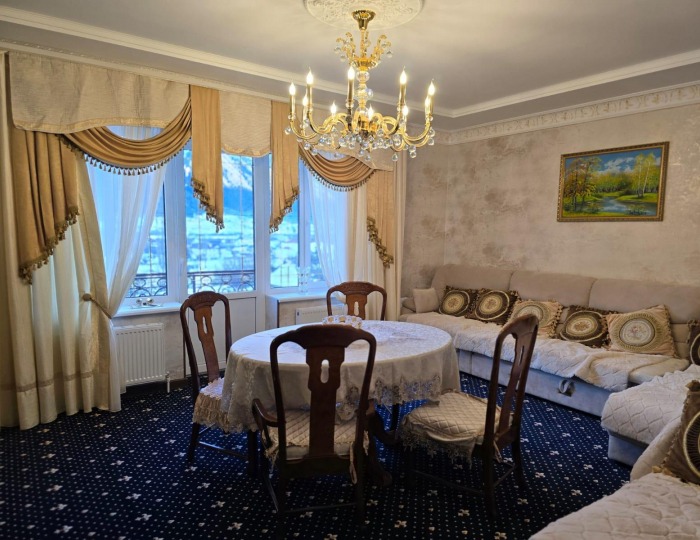 2-комнатная комната люкс - Гостевой дом Golden House / Голден Хаус Теберда