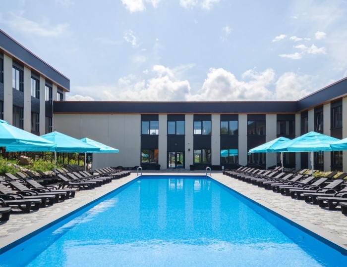 Отель «Среди Гор» Айский