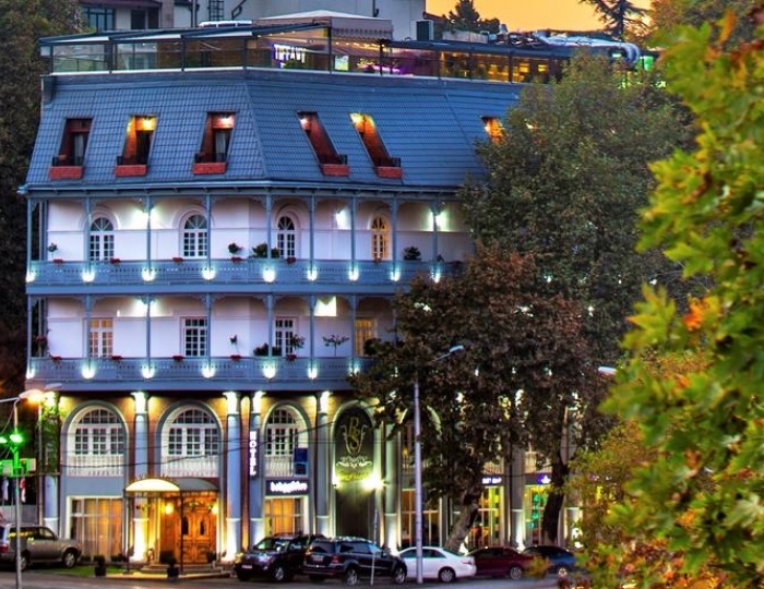 Отель «River Side Tbilisi» Тбилиси