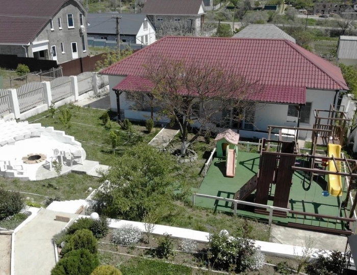 Гостевой дом Villa White / Вилла Вайт Щёлкино