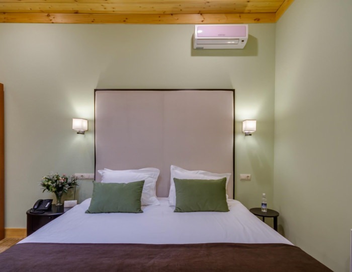 Номер улучшенный с 1 двуспальной кроватью Кантри - Отель Garden Spa Hotel / Гарден Спа Отель Чебоксары
