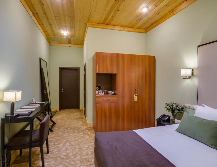 Номер улучшенный с 1 двуспальной кроватью Кантри - Отель Garden Spa Hotel / Гарден Спа Отель Чебоксары