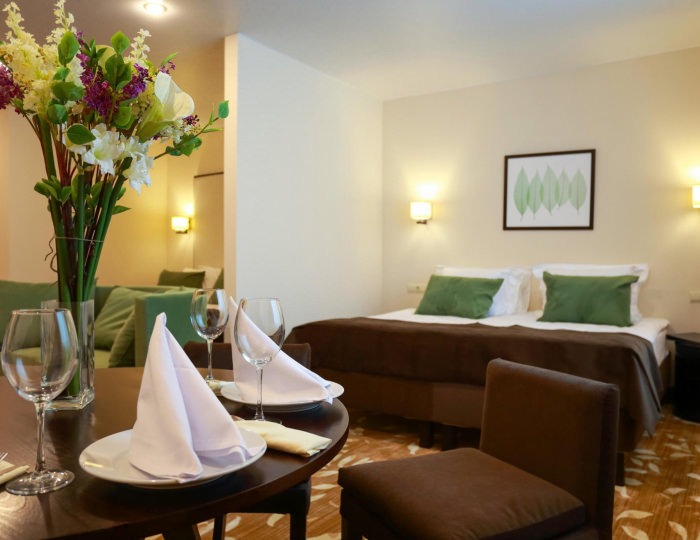 Номер люкс семейный с 2 двуспальными кроватями - Отель Garden Spa Hotel / Гарден Спа Отель Чебоксары