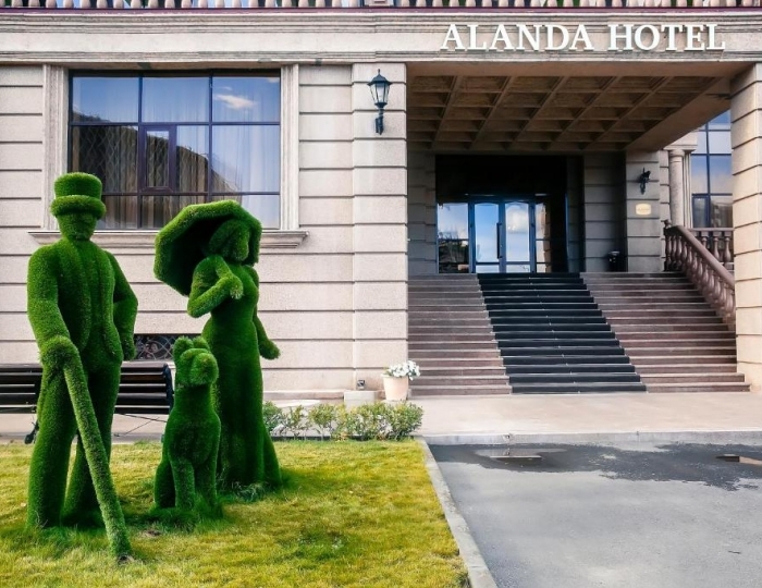 Отель Alanda / Аланда Астана