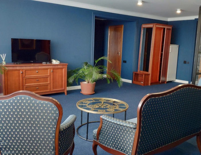 2-комнатные апартаменты люкс - Отель DIS President hotel / Дис Президент Чебоксары