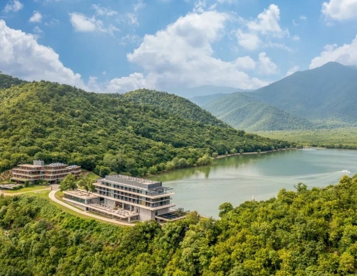 Отель Kvareli Lake Resort / Кварели Лейк Резорт