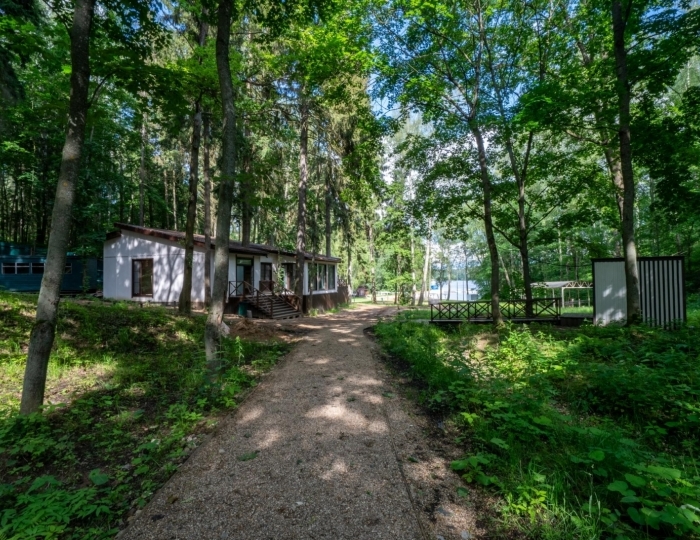 Курортный отель «Истра» Лечищево