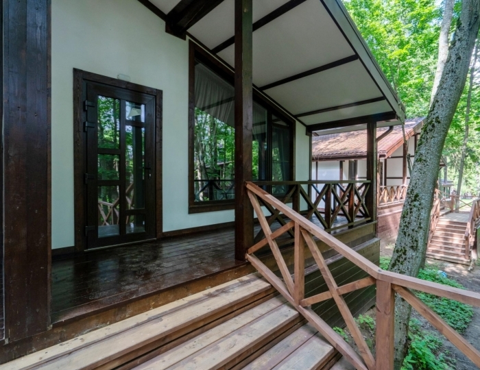 Курортный отель «Истра» Лечищево