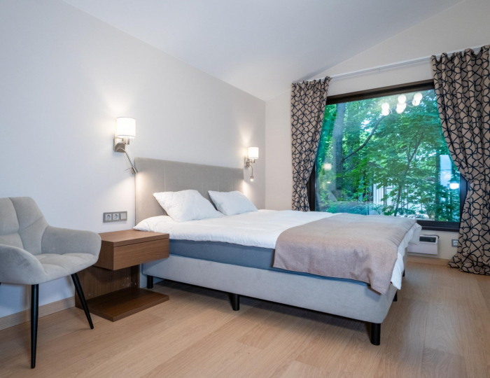 2-комнатный коттедж премиум с 1 двуспальной кроватью - Курортный отель «Истра» Лечищево