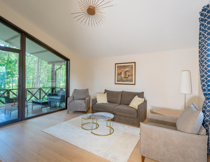 2-комнатный коттедж премиум с 1 двуспальной кроватью - Курортный отель «Истра» Лечищево