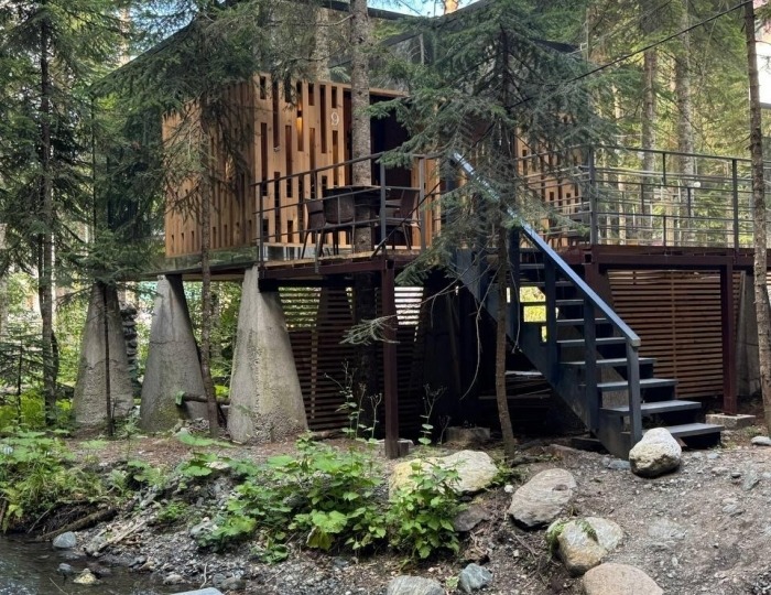 База отдыха Времена Года Village / Виладж Домбай