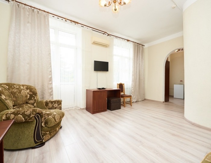 2-х местный 2-х комнатный «Люкс» - Санаторий «Центр-Союз» Ессентуки