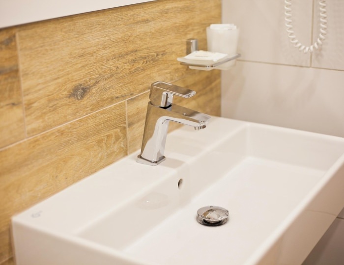 Номер полулюкс с 1 двуспальной кроватью (с завтраком) - Гостиница «Фрегат» Петрозаводск