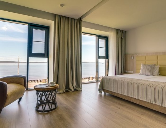 Полулюкс с видом на озеро - Гостиница «Фрегат» Петрозаводск