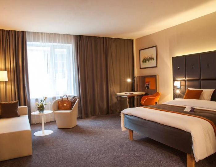 Номер полулюкс - Отель Mercure Тюмень Центр / Меркюр Тюмень Центр