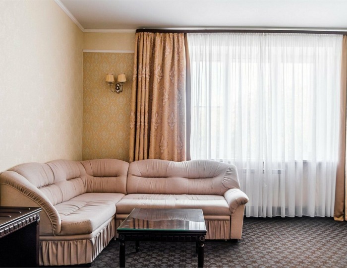 Люкс с кроватью размера «queen-size» - Отель «Green Hall»/ Грин Халл Каменск-Уральский