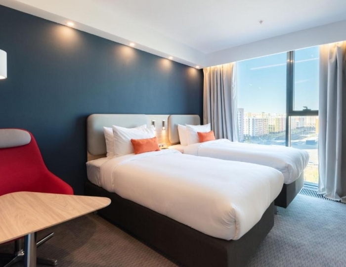 Отель Holiday inn express Astana - Turan / Холидэй Инн Экспресс Астана - Туран Астана