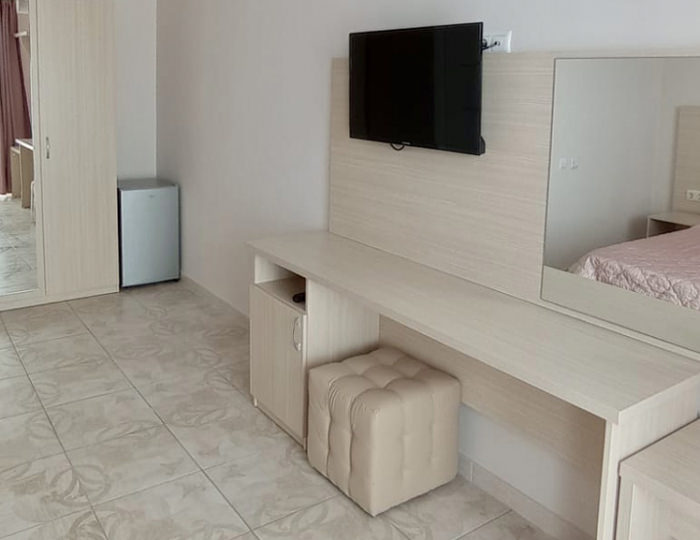 Стандарт 2-местный 1-комнатный 2 этаж - Отель «Маяк» Николаевка