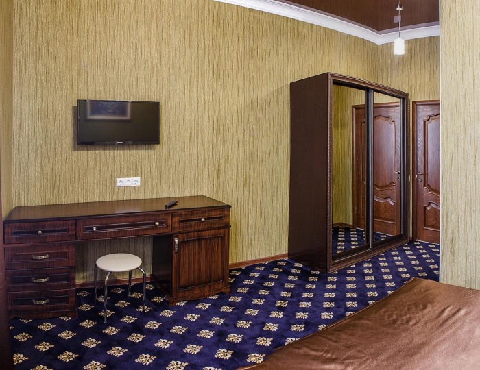 Номер полулюкс - Отель Гранд Отель / GrandHotel Буденновск
