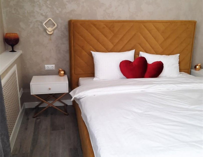 Номер полулюкс с 1 двуспальной кроватью - Отель «В теме» Самара